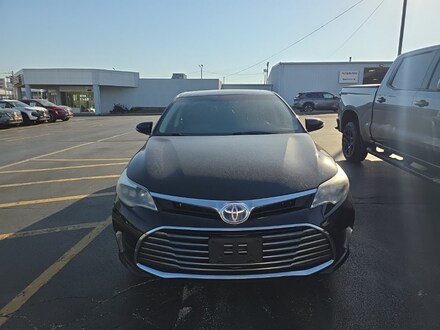 2016 Toyota Avalon Hybrid Limited Sedan