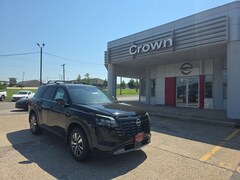 2026 Nissan Pathfinder SL SUV