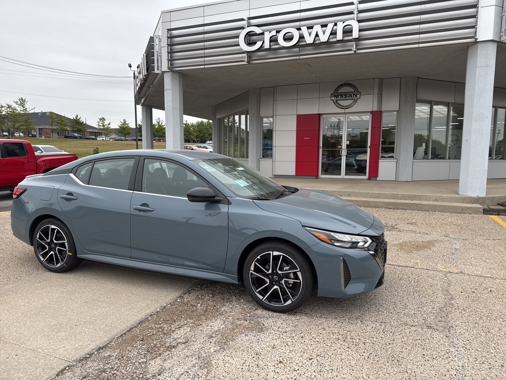 New 2025 Nissan Sentra SR Sedan