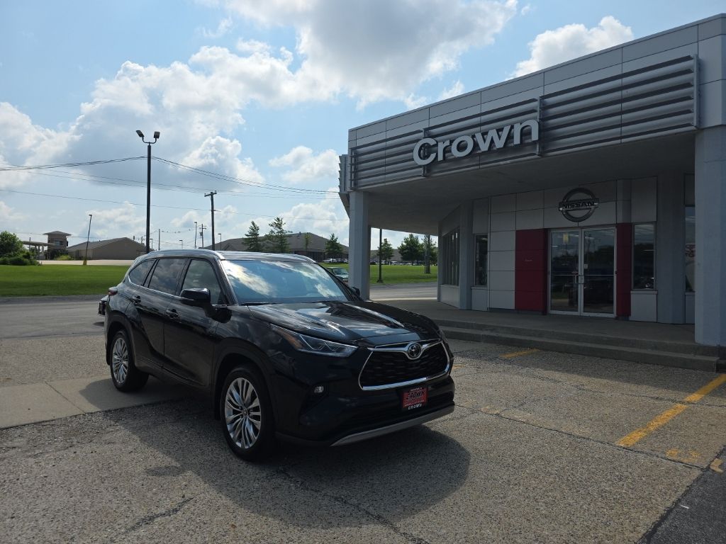 Midnight Black 2026 Toyota Highlander SUV / Crossover All-Wheel Drive 8-Speed Automatic