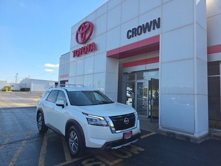 2023 Nissan Pathfinder SL SUV