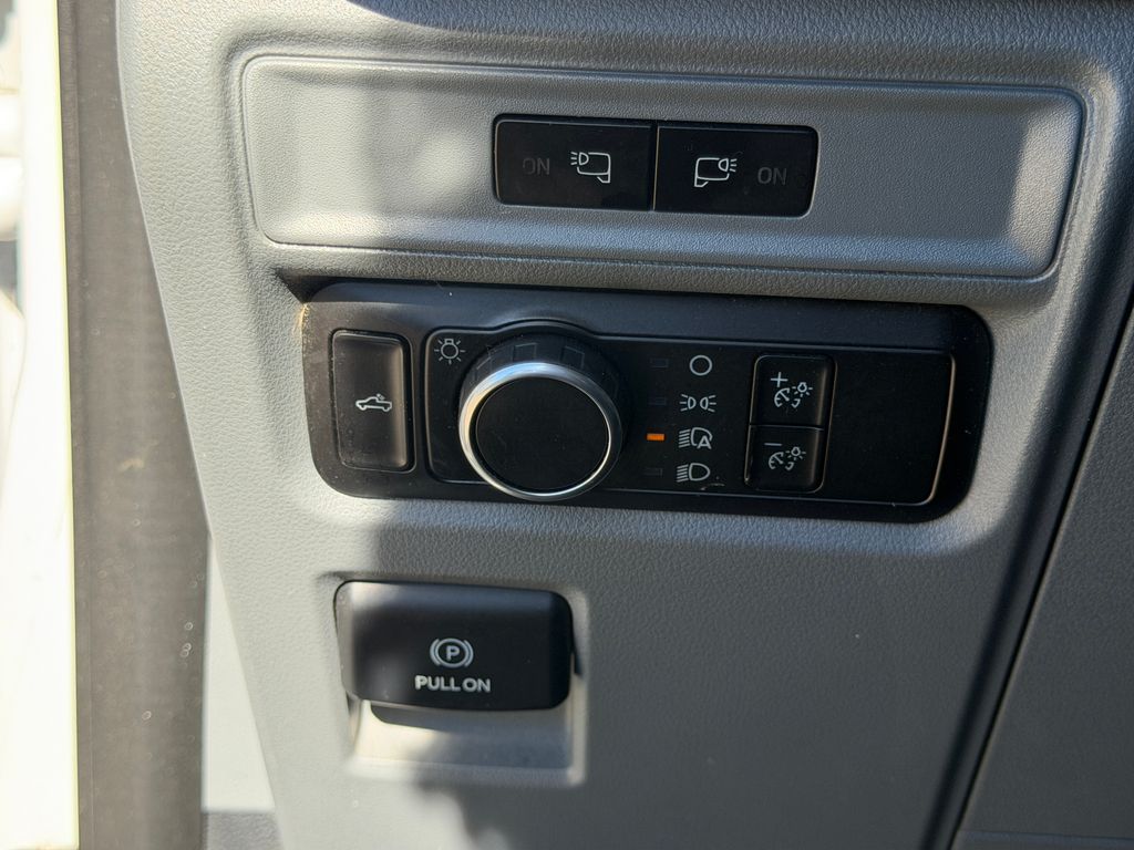 2023 Ford F-150 XL - Photo 22