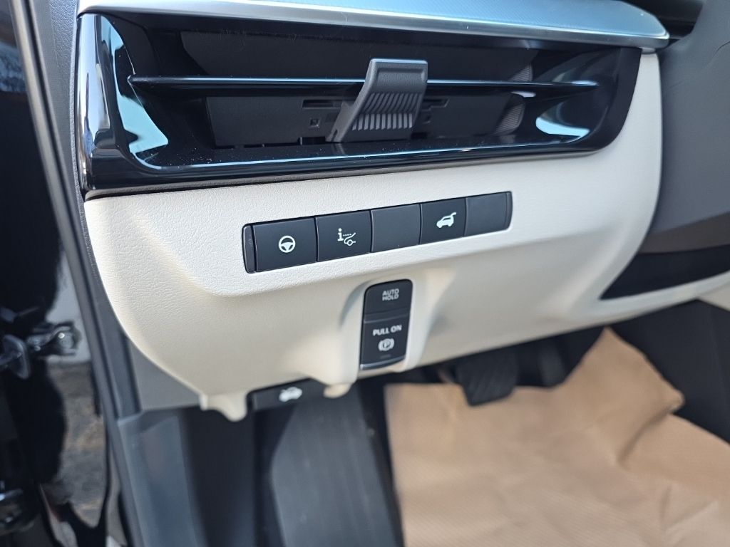 2026 Nissan Murano Platinum - Photo 18