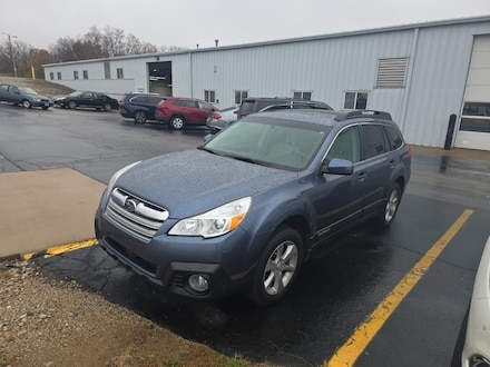 2013 Subaru Outback 2.5i Premium (CVT) SUV