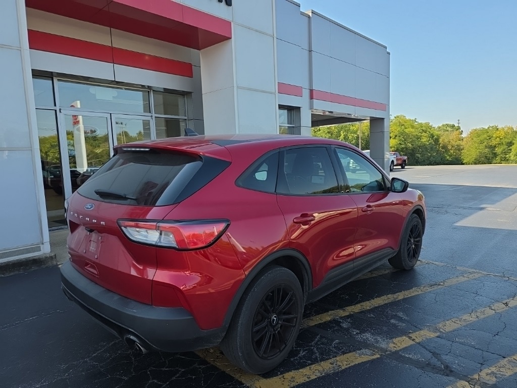 Used 2022 Ford Escape SE SUV