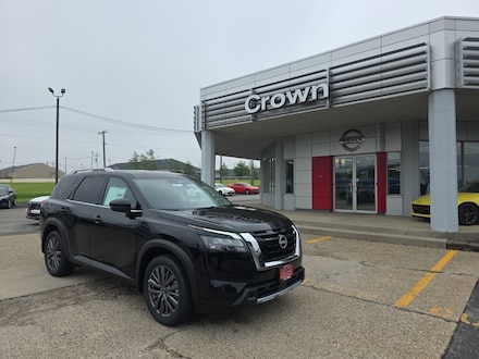 2025 Nissan Pathfinder SL SUV