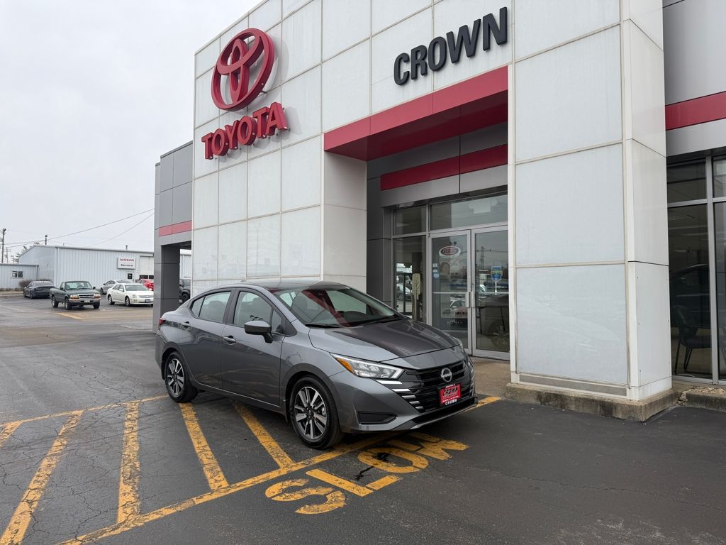 2025 Nissan Versa Sedan SV