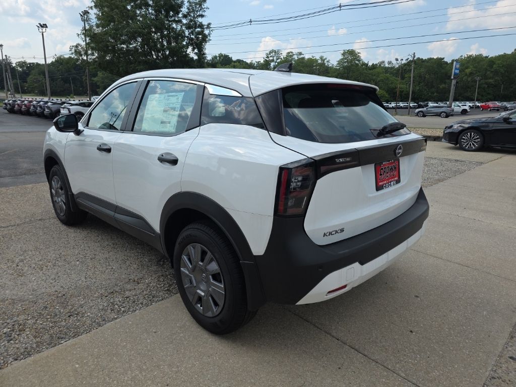 2026 Nissan KICKS S - Photo 6