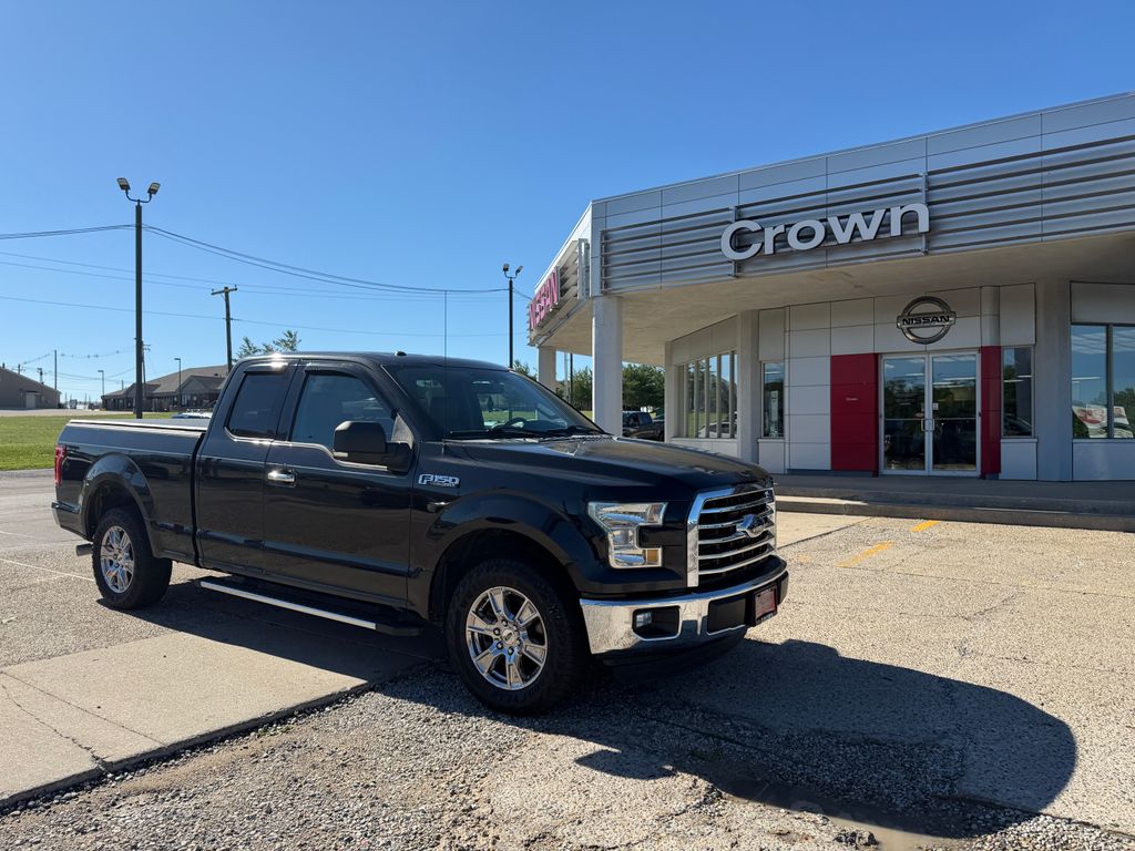 Tuxedo Black 2015 Ford F-150 Pickup Truck  6-Speed Automatic