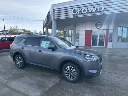 2025 Nissan Pathfinder SL SUV