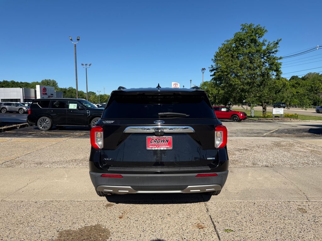 2020 Ford Explorer XLT - Photo 6