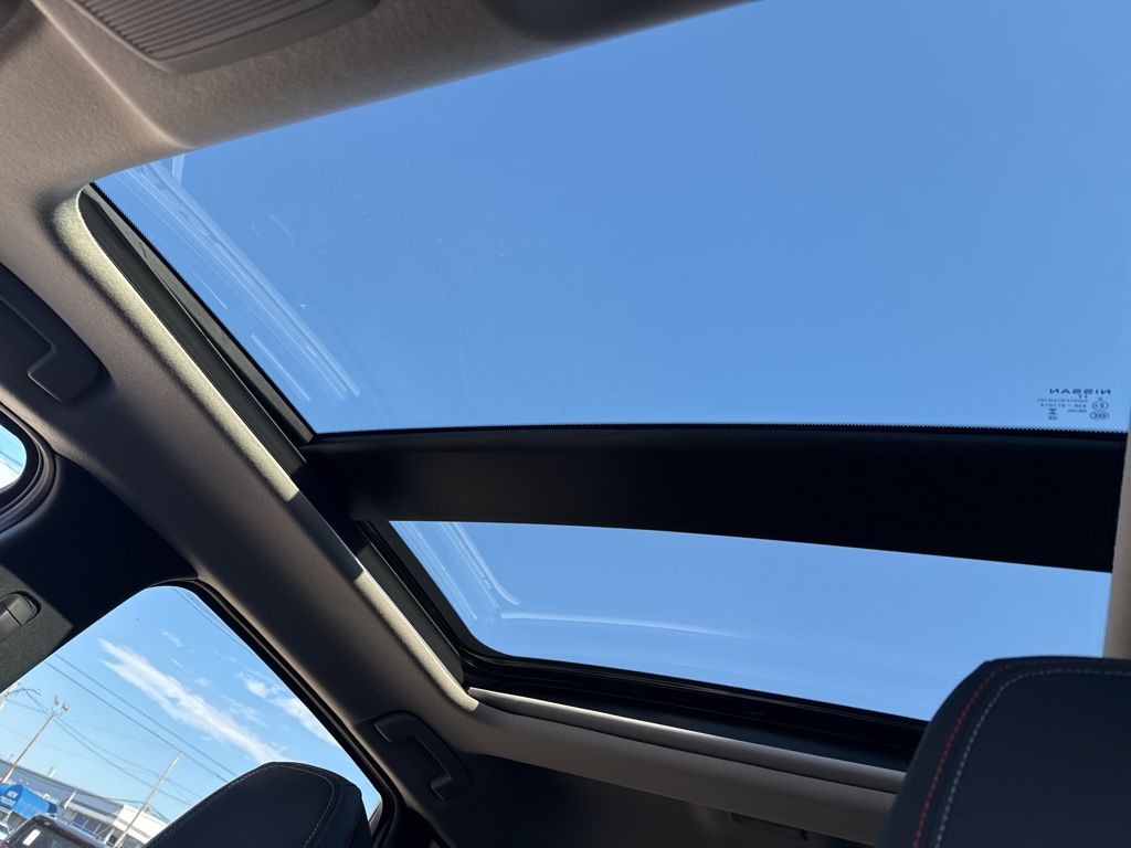 2026 Nissan KICKS SR AWD - Photo 18