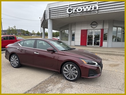 2025 Nissan Altima SL Sedan