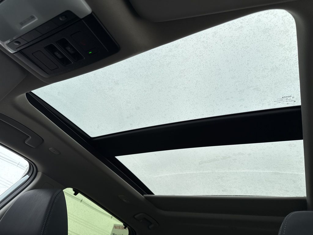 2026 Nissan Rogue Platinum - Photo 19