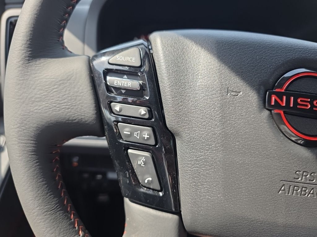 2025 Nissan Frontier PRO-4X - Photo 21
