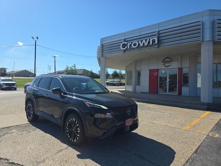 2026 Nissan Rogue Dark Armor SUV
