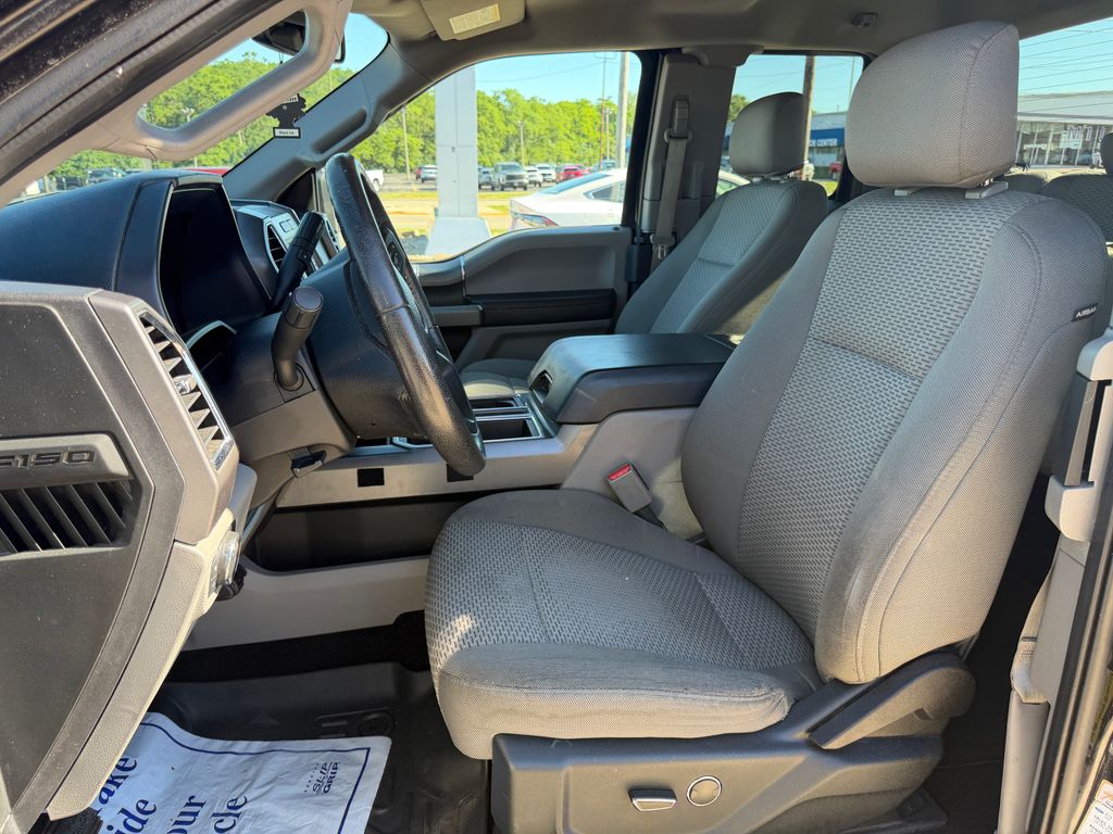 2015 Ford F-150 XLT - Photo 10