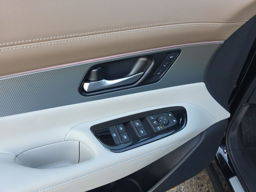 2026 Nissan Murano Platinum - Photo 16