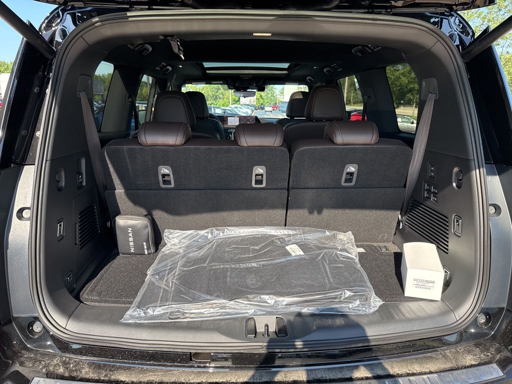2025 Nissan Armada Platinum Reserve - Photo 24