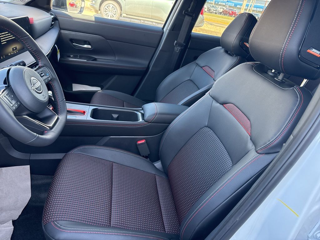 2026 Nissan KICKS SR AWD - Photo 11