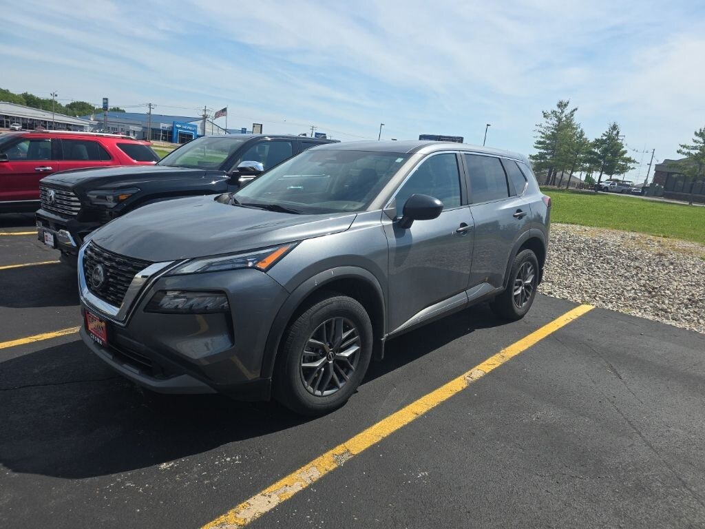 Used 2023 Nissan Rogue S SUV