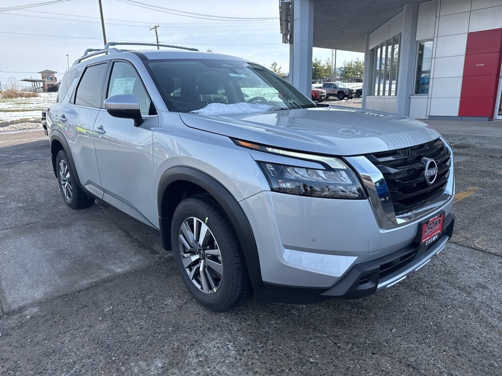New 2025 Nissan Pathfinder SL SUV