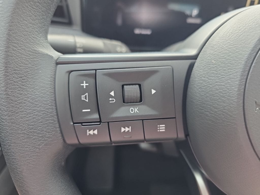 2026 Nissan KICKS S - Photo 19