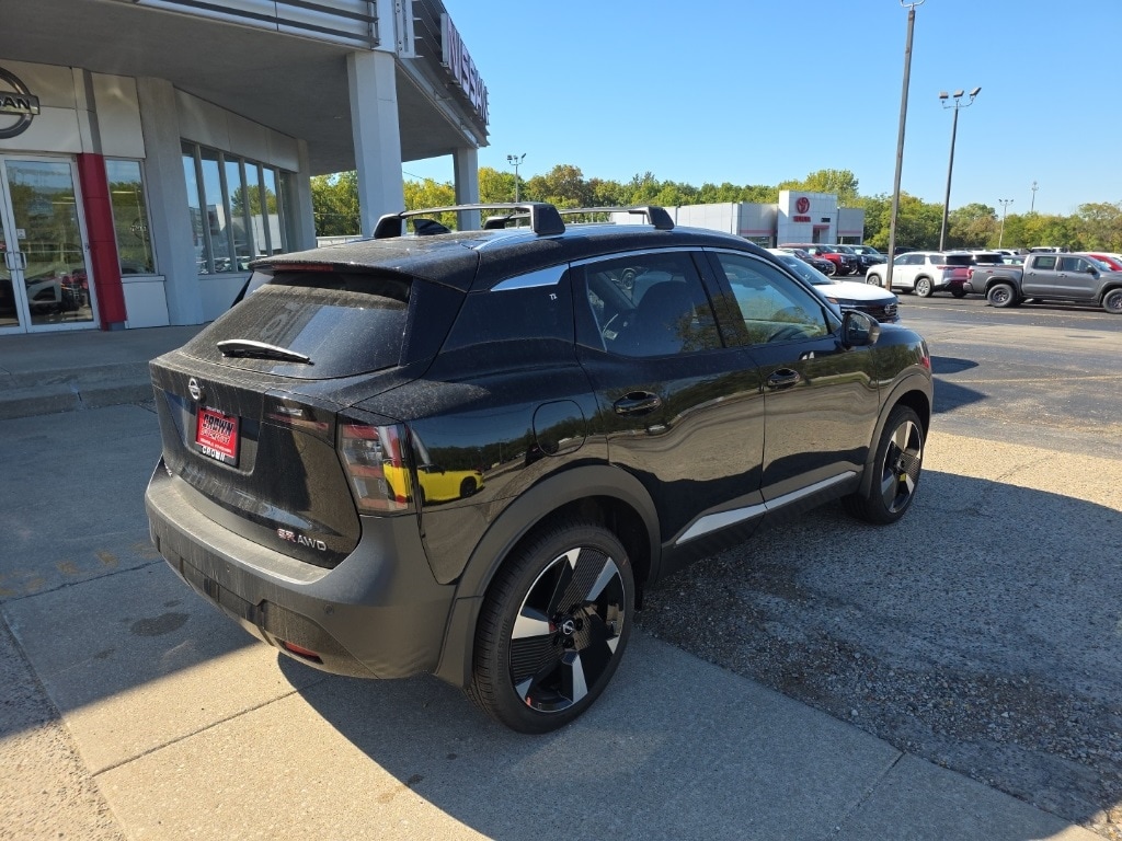New 2026 Nissan Kicks SR SUV