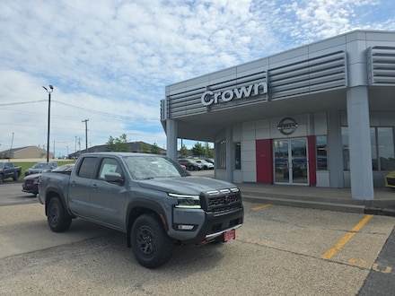 2025 Nissan Frontier PRO-4X Truck Crew Cab