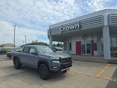 2025 Nissan Frontier PRO-4X Truck Crew Cab