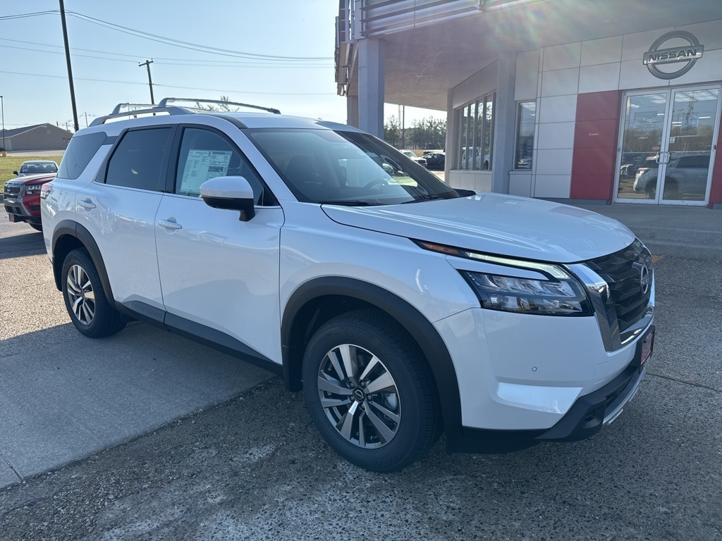 New 2025 Nissan Pathfinder SL SUV