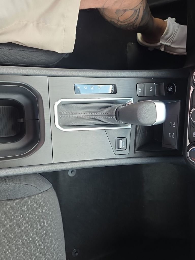 2026 Nissan KICKS S - Photo 24