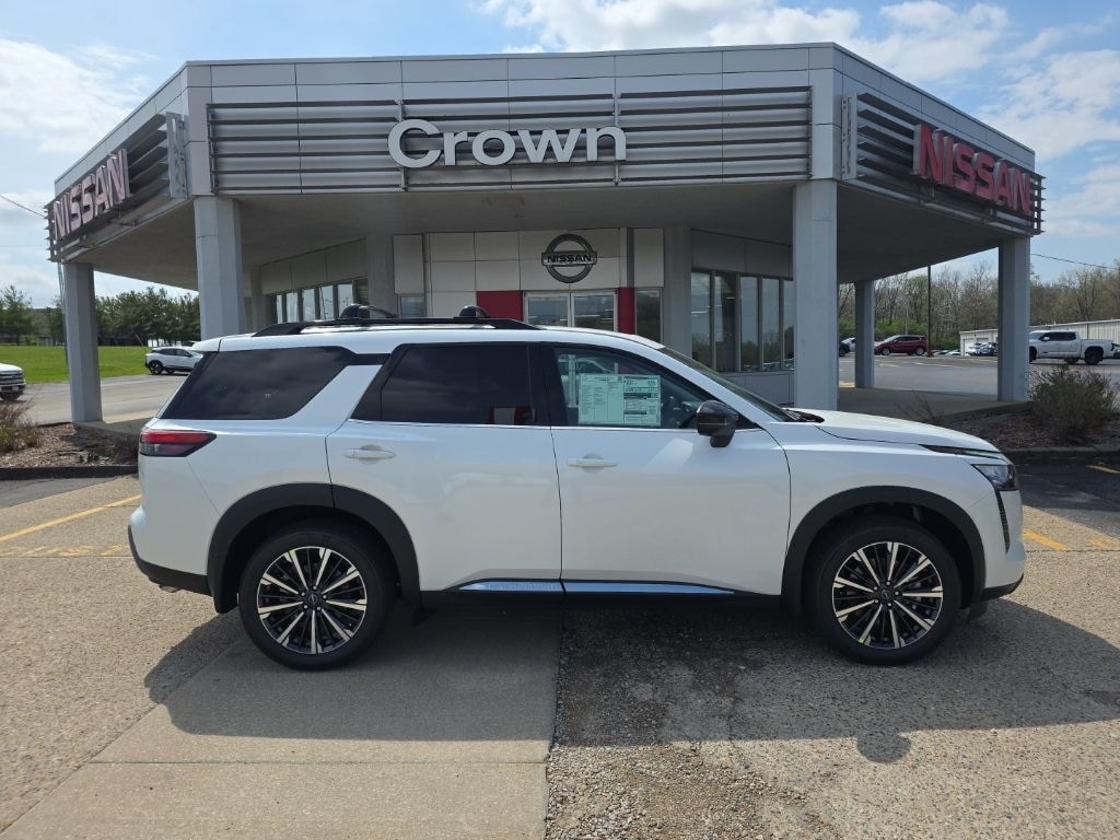 New 2026 Nissan Pathfinder Platinum SUV