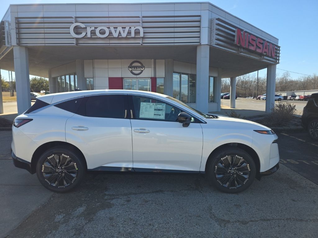 2026 Nissan Murano Platinum - Photo 2