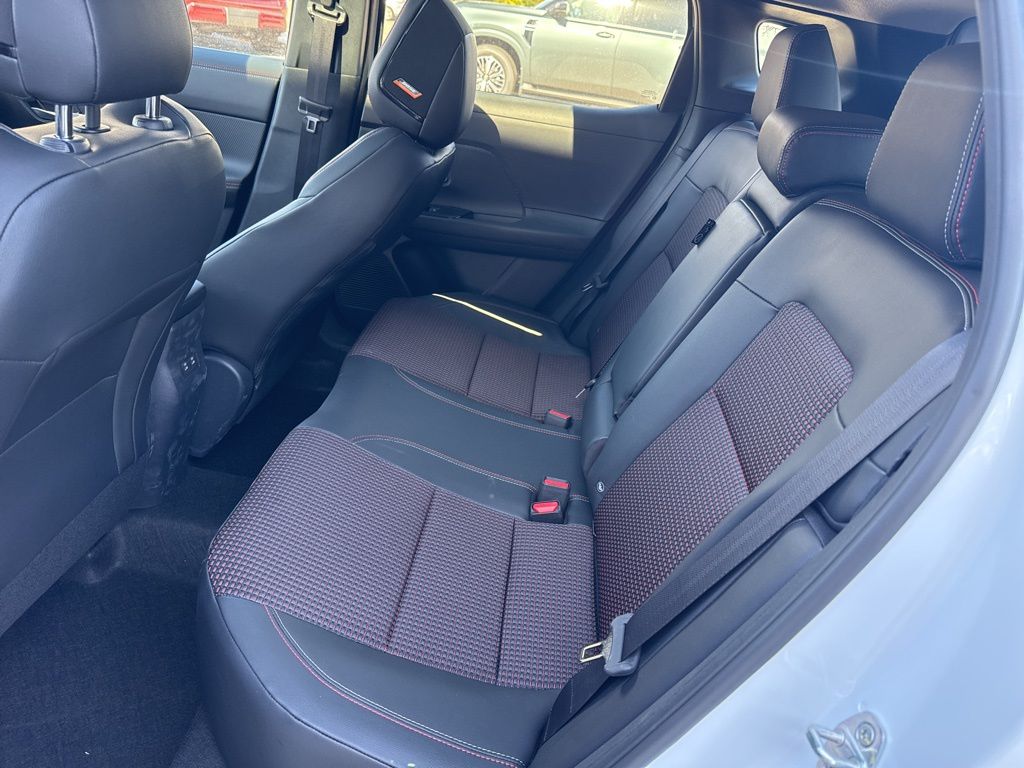 2026 Nissan KICKS SR AWD - Photo 21