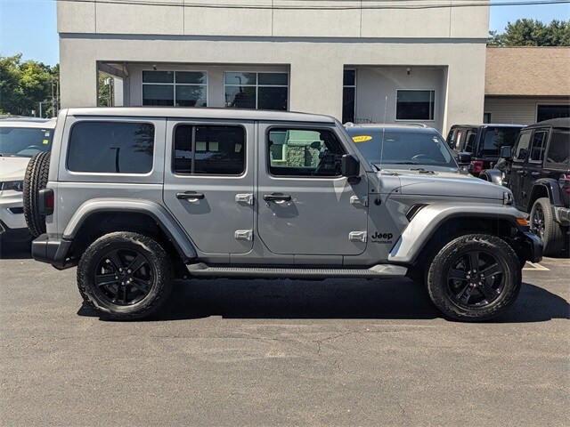 2021 Jeep Wrangler Unlimited Sahara Altitude photo 2