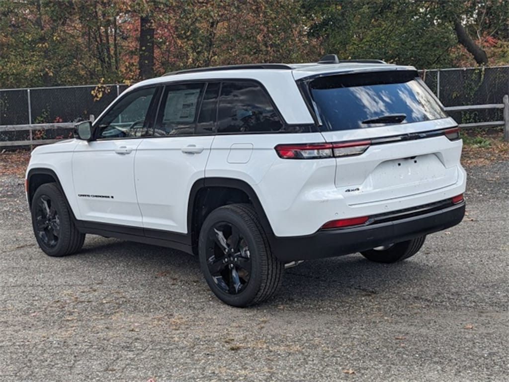 New 2025 Jeep Grand Cherokee ALTITUDE X 4X4 Sport Utility