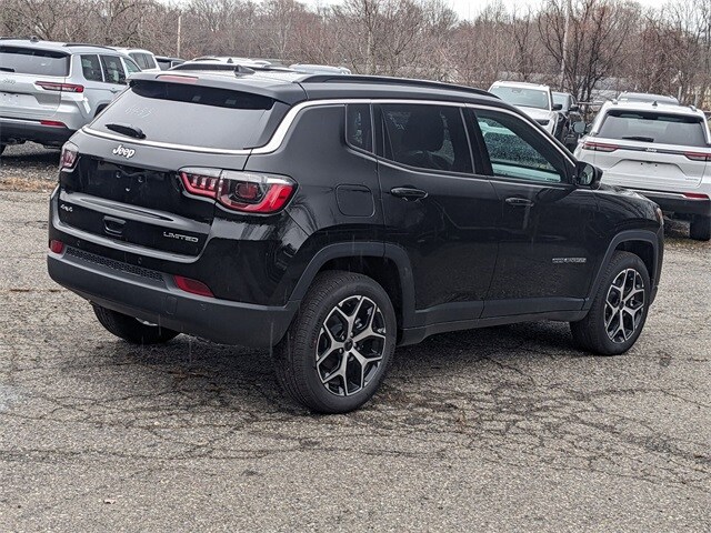 2025 Jeep Compass Limited photo 3