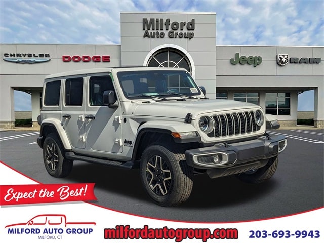 2025 Jeep Wrangler 4-Door Sahara's photo