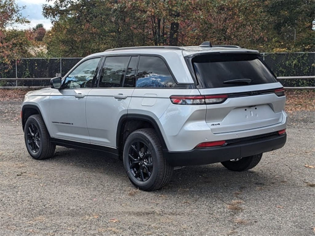 New 2025 Jeep Grand Cherokee ALTITUDE X 4X4 Sport Utility