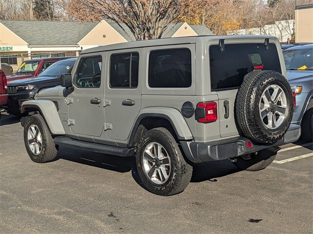 2020 Jeep Wrangler Unlimited Sahara photo 3