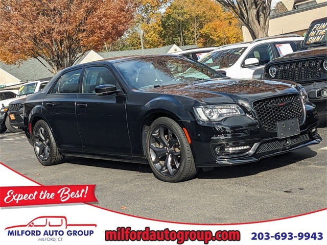 2023 Chrysler 300 S