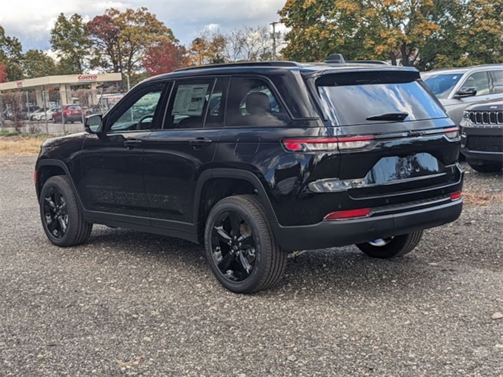 New 2025 Jeep Grand Cherokee ALTITUDE X 4X4 Sport Utility