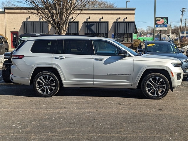 Used 2021 Jeep Grand Cherokee L Overland with VIN 1C4RJKDG7M8155028 for sale in Milford, CT