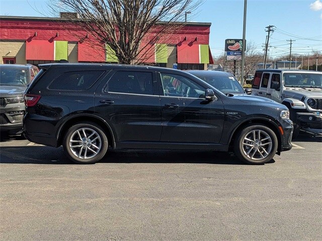 2022 Dodge Durango R/T Plus photo 2