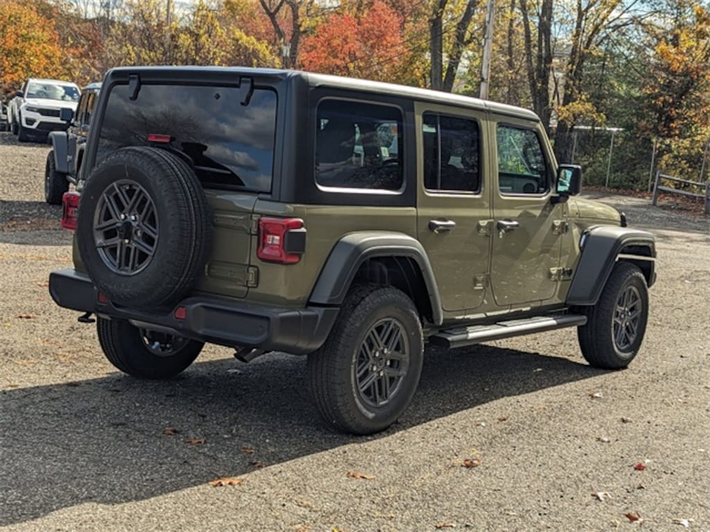 New 2026 Jeep Wrangler 4-DOOR SPORT S Sport Utility