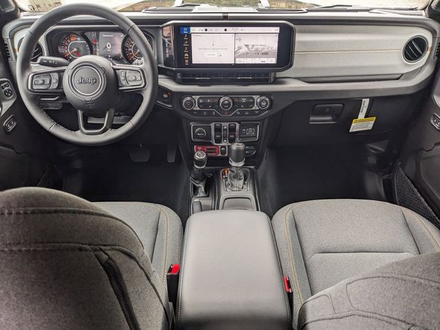 2025 Jeep Wrangler 4-Door Willys - Photo 11