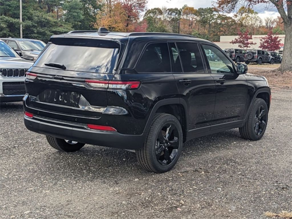 New 2025 Jeep Grand Cherokee ALTITUDE X 4X4 Sport Utility