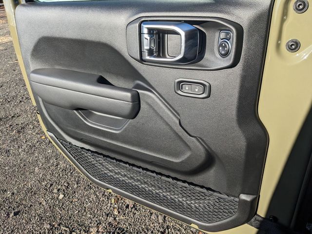2026 Jeep Wrangler 2-Door Willys - Photo 17