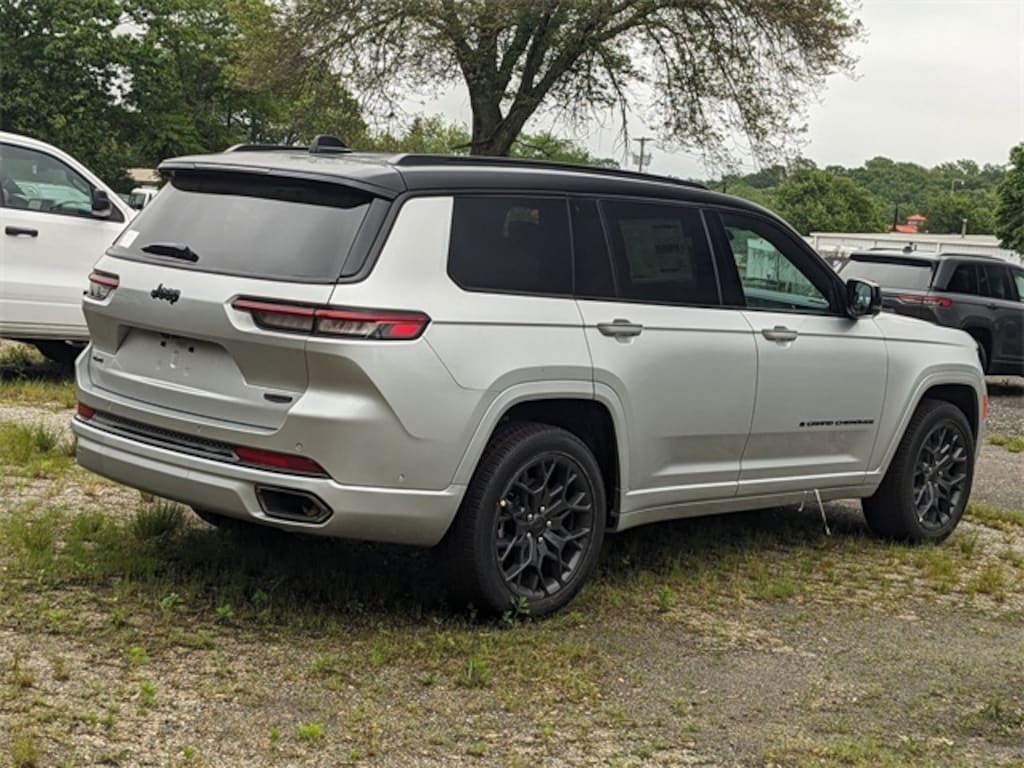 New 2025 Jeep Grand Cherokee L SUMMIT RESERVE 4X4 Sport Utility
